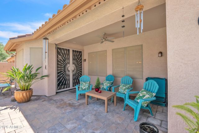 2236 W SPUR Drive, Phoenix, AZ 85085