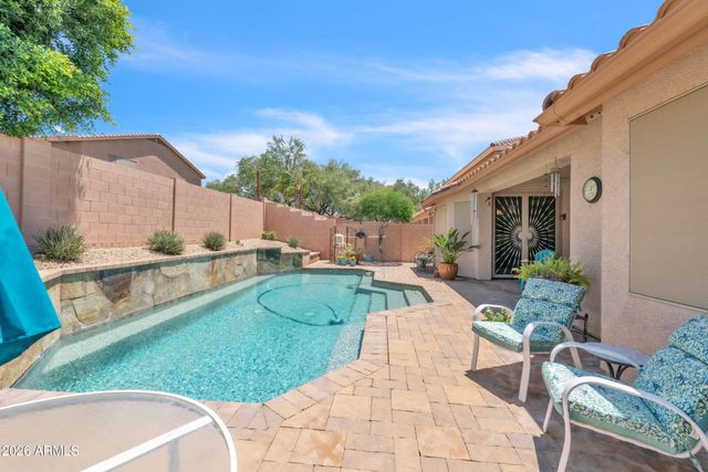 2236 W SPUR Drive, Phoenix, AZ 85085