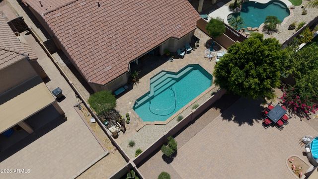 2236 W SPUR Drive, Phoenix, AZ 85085