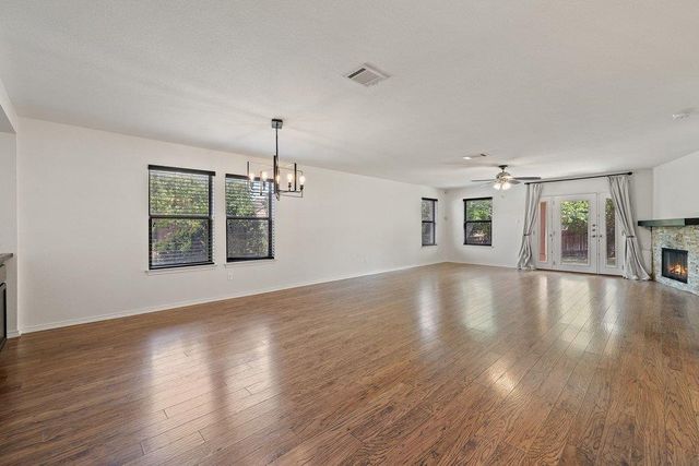 108 Outpost CV, Cedar Park, TX 78613