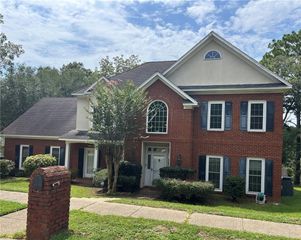 1412 Sugar Creek Place, Mobile, AL 36695