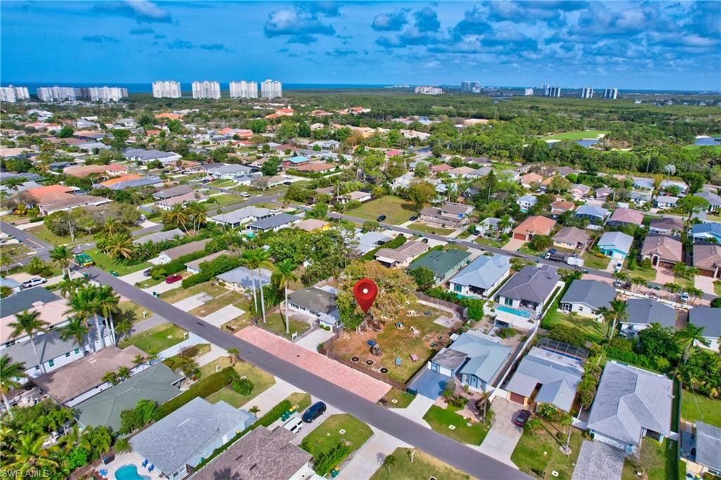 727 & 731 108th AVE N, NAPLES, FL 34108 — photo 4