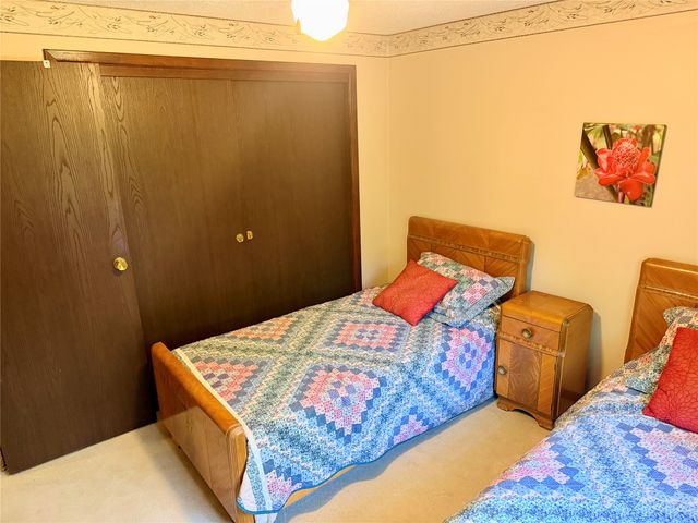 219 SHELHAMER Circle, Edinboro, PA 16412