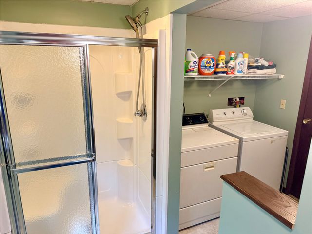 219 SHELHAMER Circle, Edinboro, PA 16412
