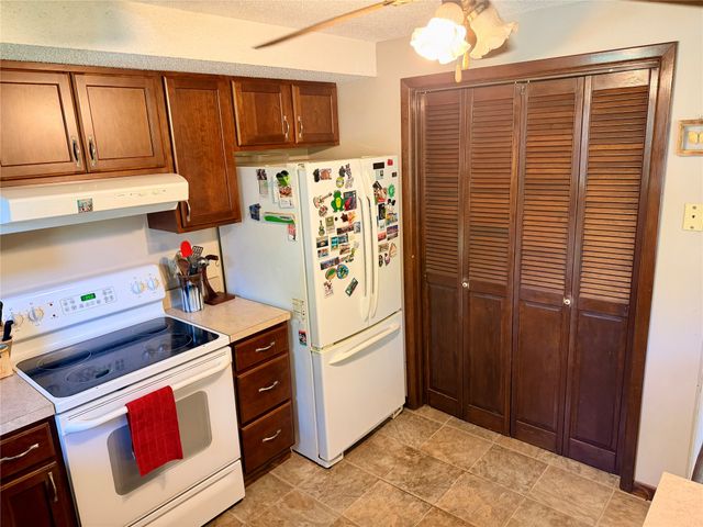 219 SHELHAMER Circle, Edinboro, PA 16412