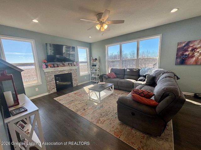 300 S College Road, Mason, MI 48854