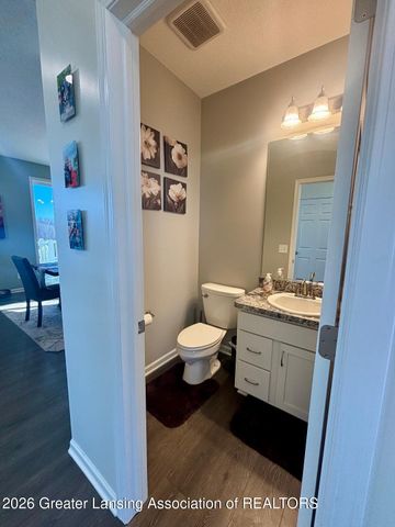 300 S College Road, Mason, MI 48854