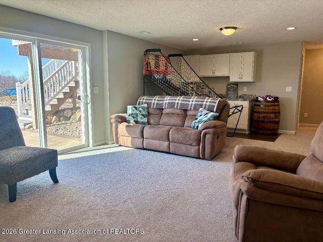 300 S College Road, Mason, MI 48854