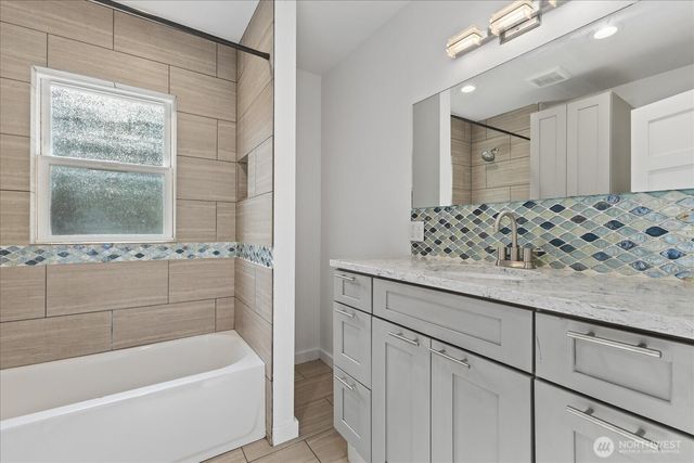 742 S Director Street, Seattle, WA 98108