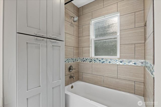 742 S Director Street, Seattle, WA 98108