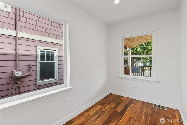 742 S Director Street, Seattle, WA 98108