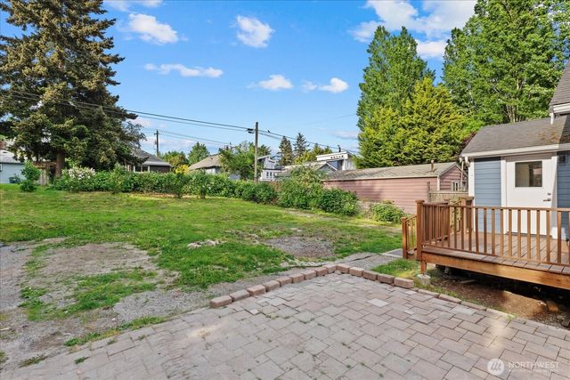 742 S Director Street, Seattle, WA 98108