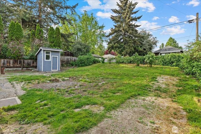 742 S Director Street, Seattle, WA 98108