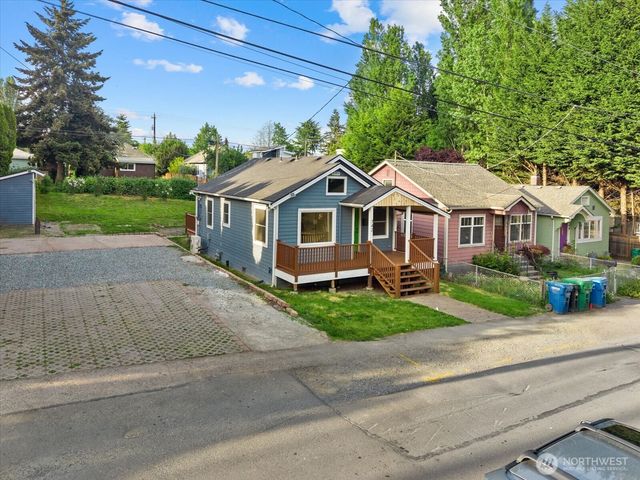 742 S Director Street, Seattle, WA 98108