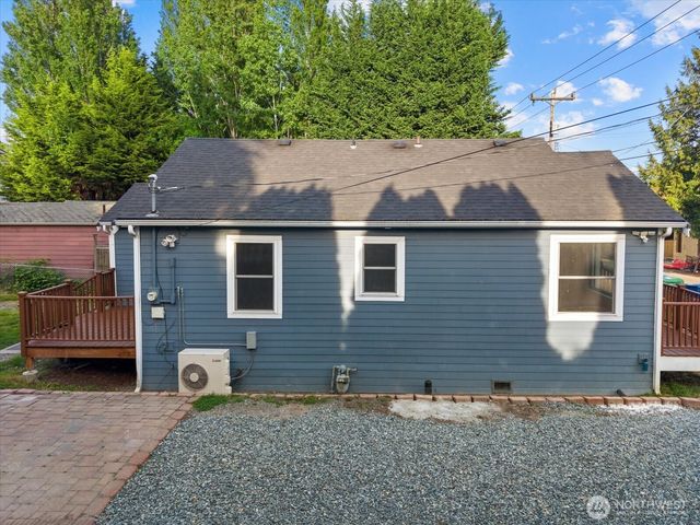 742 S Director Street, Seattle, WA 98108