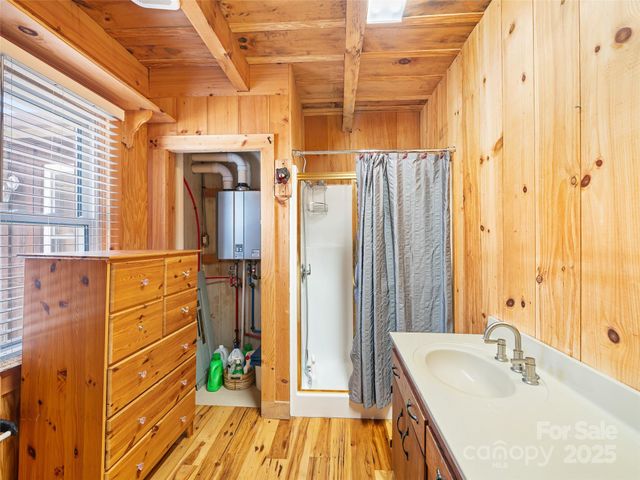 1115 Elk Wallow None, Bakersville, NC 28705