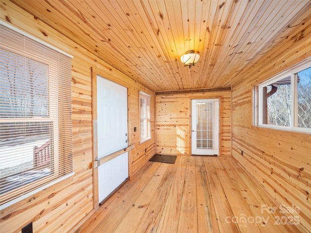 1115 Elk Wallow None, Bakersville, NC 28705