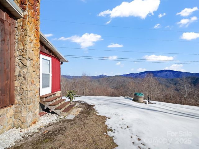 1115 Elk Wallow None, Bakersville, NC 28705