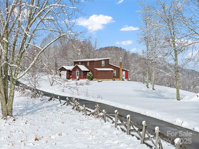 1115 Elk Wallow None, Bakersville, NC 28705