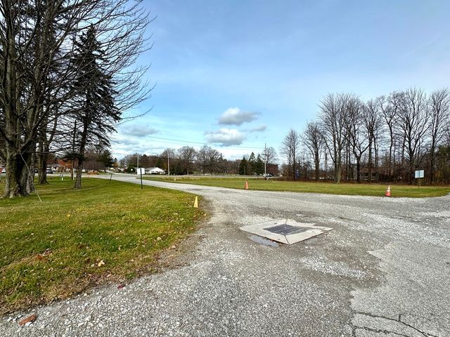 7171 W RIDGE Road, Fairview, PA 16415