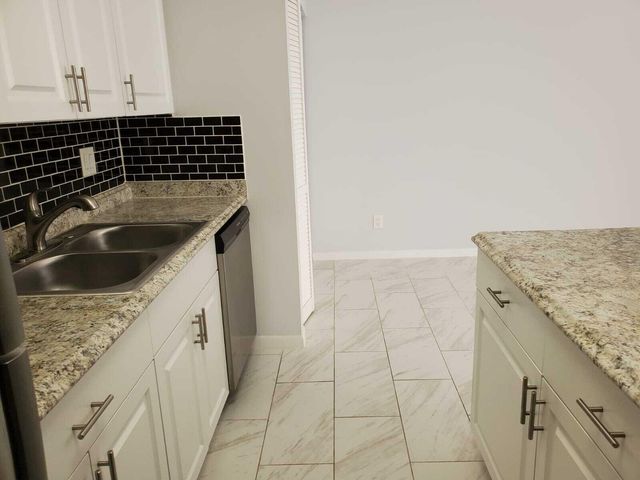 637 Executive Center Drive N102, West Palm Beach, FL 33401