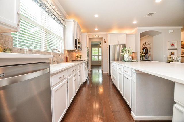 3002 Lacewing Way, Richmond, TX 77469