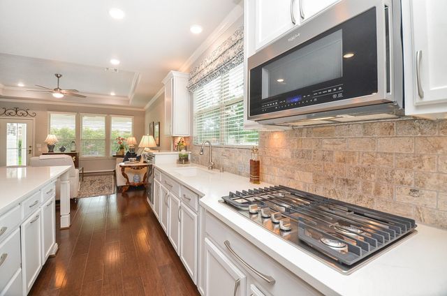 3002 Lacewing Way, Richmond, TX 77469