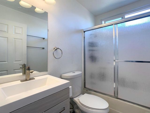 452 Feliz, Riverside, CA 92571