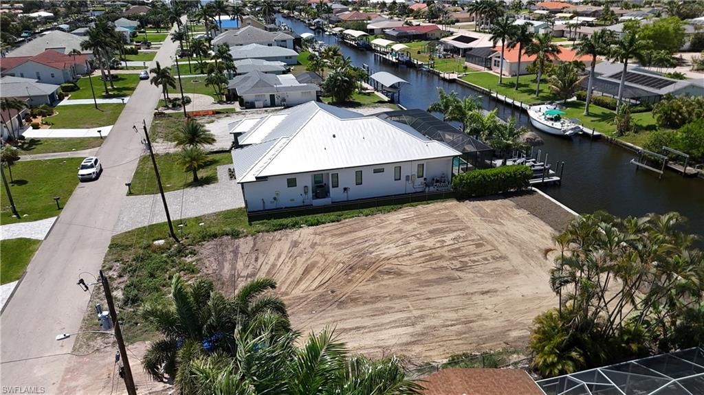 5314 Colonade CT, CAPE CORAL, FL 33904 — photo 4