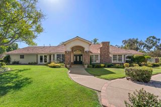 5427 La Crescenta, Rancho Santa Fe, CA 92067