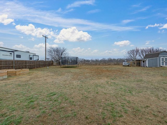 405 Panther Peak Drive, Midlothian, TX 76065