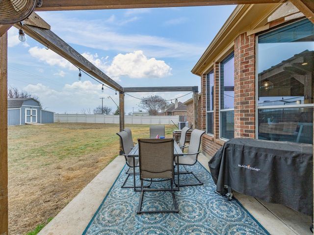 405 Panther Peak Drive, Midlothian, TX 76065