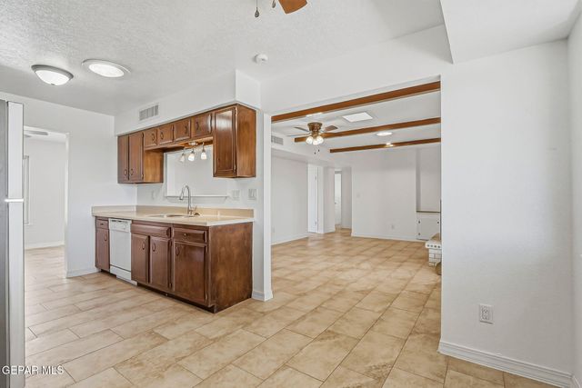 10710 LAKEWOOD Avenue, El Paso, TX 79935