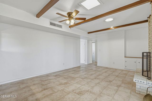 10710 LAKEWOOD Avenue, El Paso, TX 79935