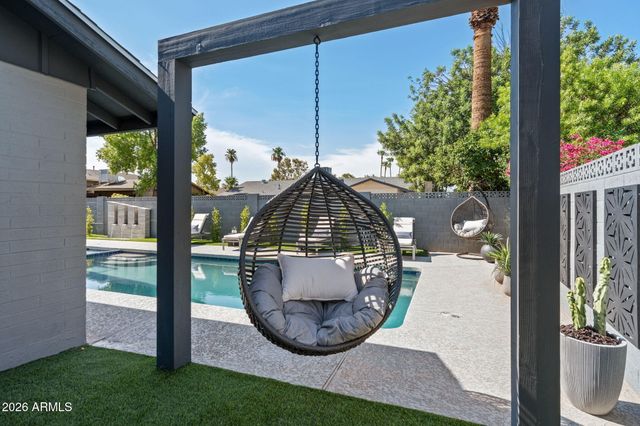 8326 E VALLEY VIEW Road, Scottsdale, AZ 85250