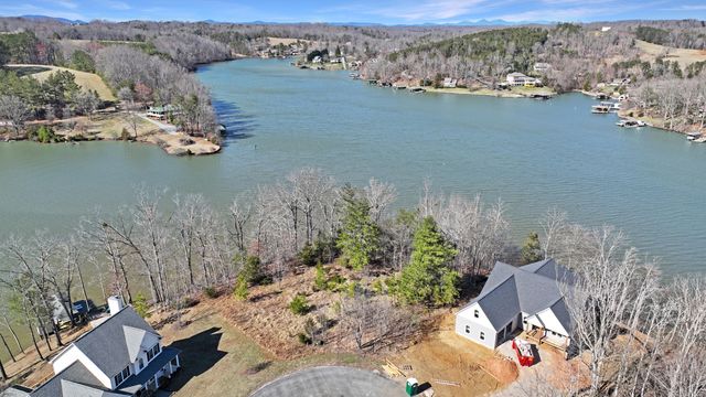 Lot 6 Lake Knoll RD, Union Hall, VA 24176