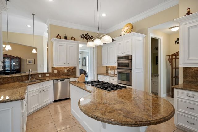 228 Blue Hill Drive, Montgomery, TX 77356