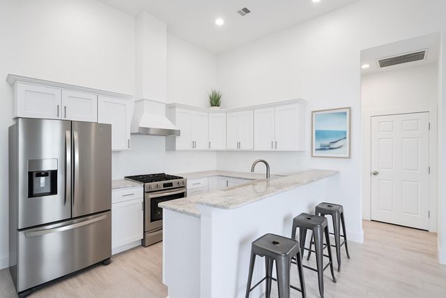 510 Jenni Lane, San Leon, TX 77539