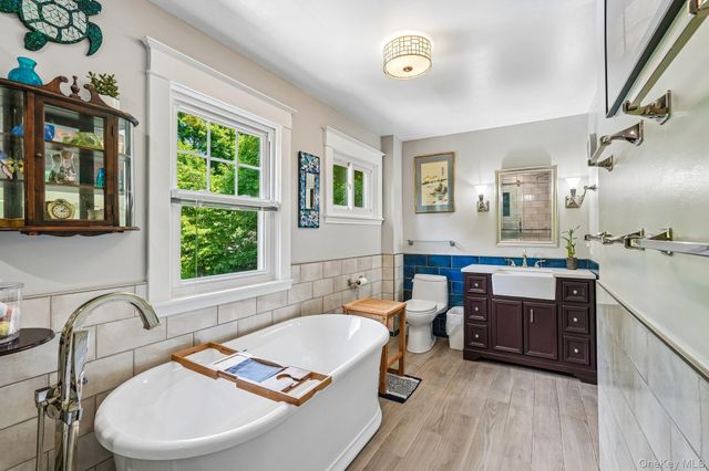 22 Grandview Avenue, Suffern, NY 10901