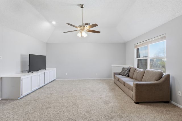 7713 Straits Drive, Rowlett, TX 75088