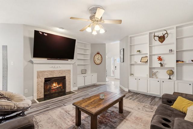 7713 Straits Drive, Rowlett, TX 75088