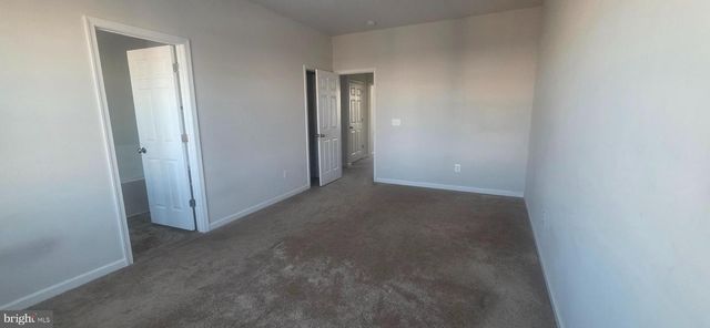 496 PARKLAND DR, Stephenson, VA 22656