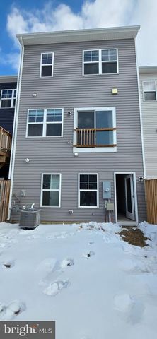 496 PARKLAND DR, Stephenson, VA 22656