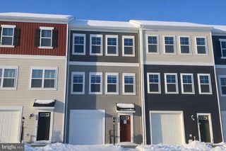 496 PARKLAND DR, Stephenson, VA 22656