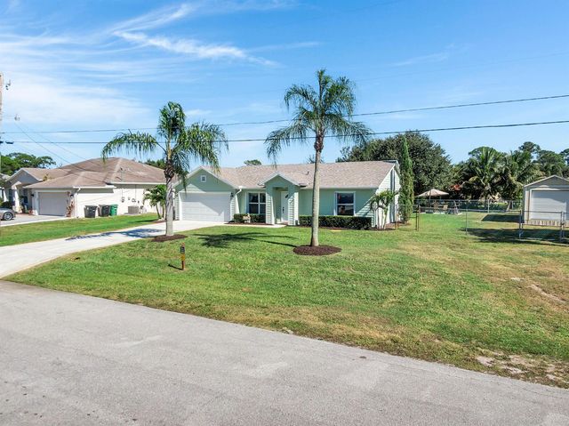 4257 SW Kazan Street, Port St. Lucie, FL 34953