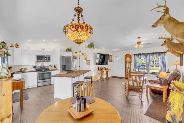 4257 SW Kazan Street, Port St. Lucie, FL 34953