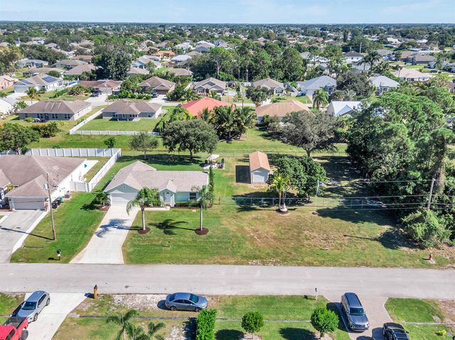 4257 SW Kazan Street, Port St. Lucie, FL 34953