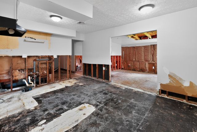 5169 Mapleridge Drive, Columbus, OH 43232