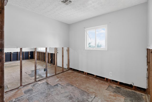 5169 Mapleridge Drive, Columbus, OH 43232