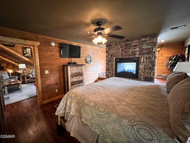 1115 Anastasia Way, Gatlinburg, TN 37738